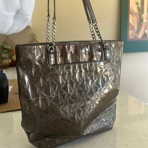 COPY - Michael Kors- silver metallic jet set tote